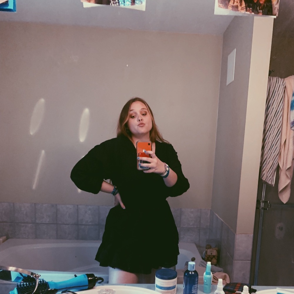Meet your Posher, Meg